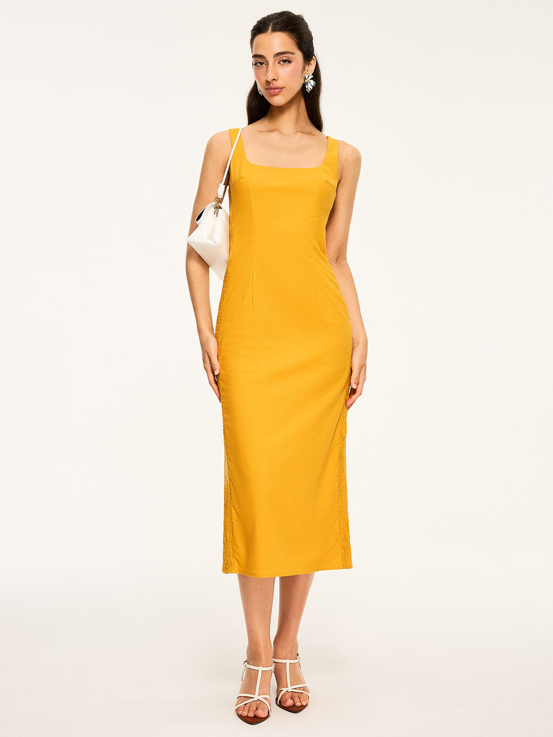 Robe mi-longue froncée en coton et lin