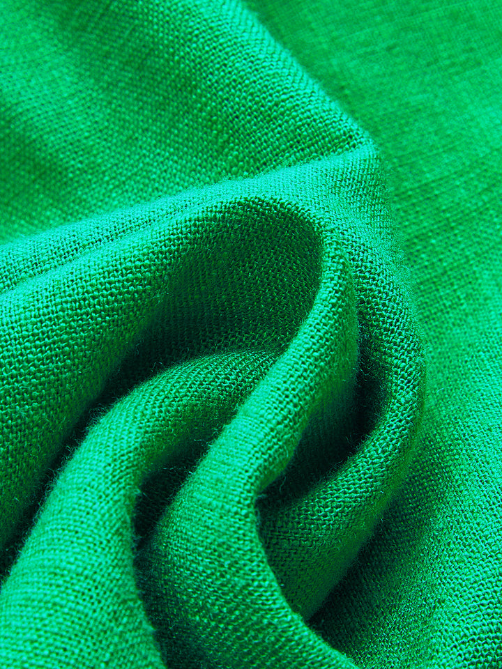Robe à col bénitier nouée