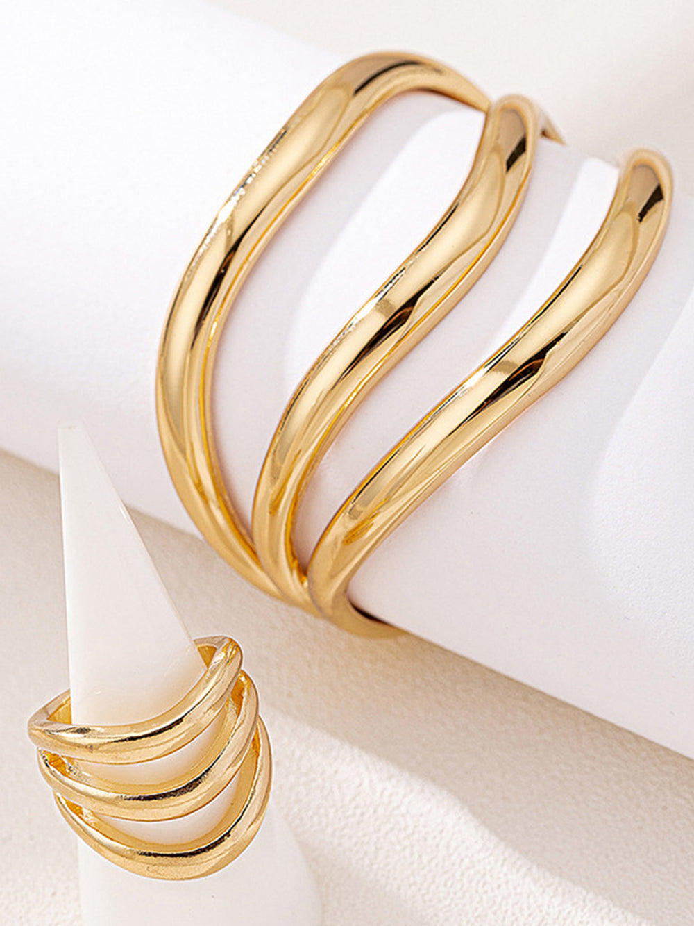 Ensemble Bangle et Bague Sculptés Courbés