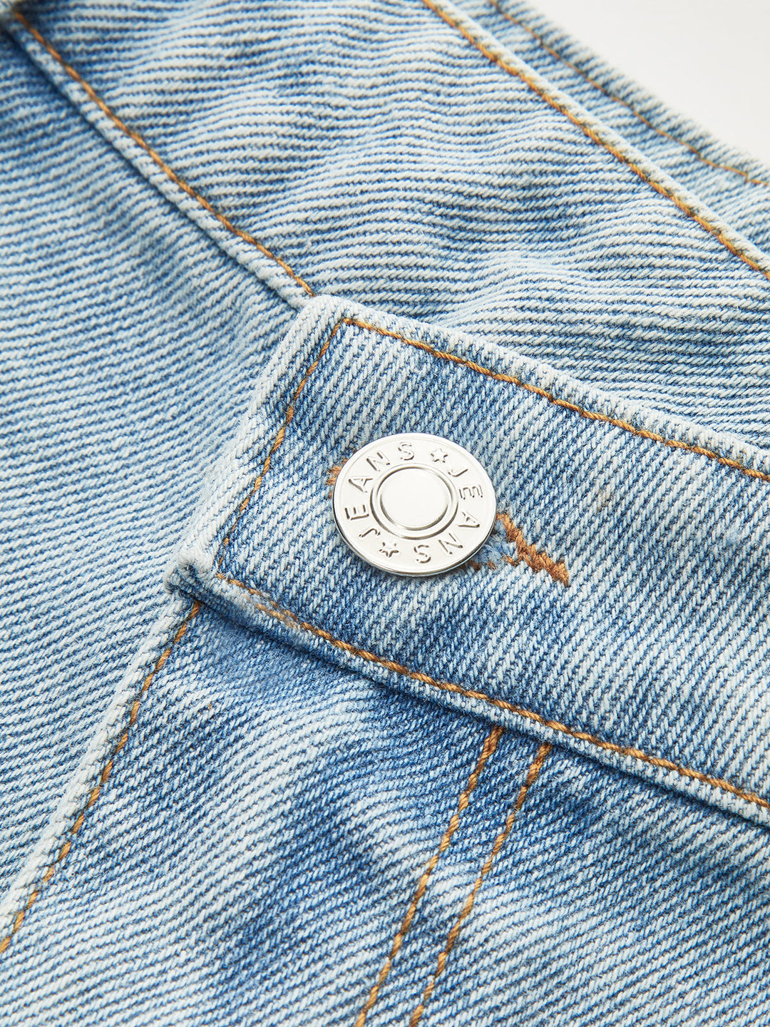 Shorts en jean décontractés taille asymétrique