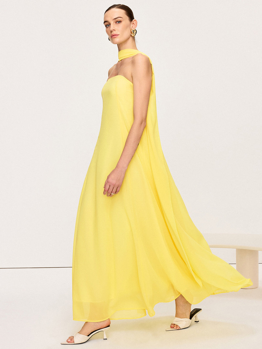 Robe Maxi Col Halter en Mousseline