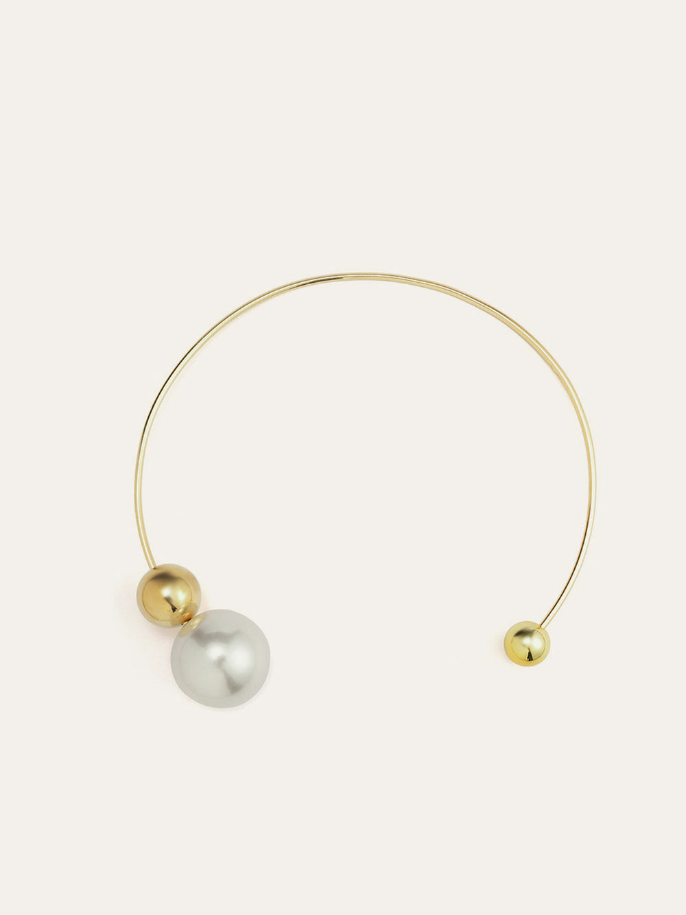 Collier ras du cou asymétrique en perles