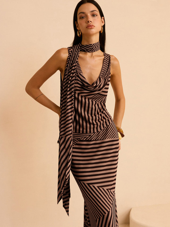 Ensemble jupe à col drapé rayé