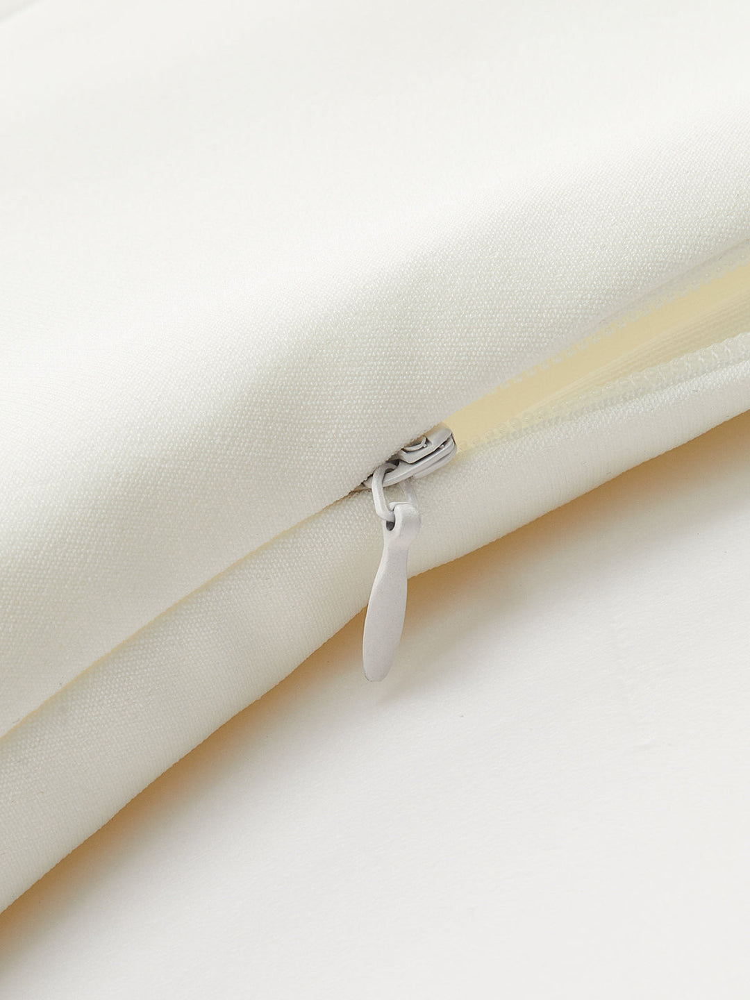 Mini-robe à bretelles