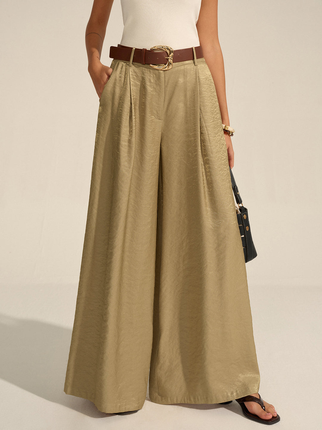 Pantalon ample à jambe large