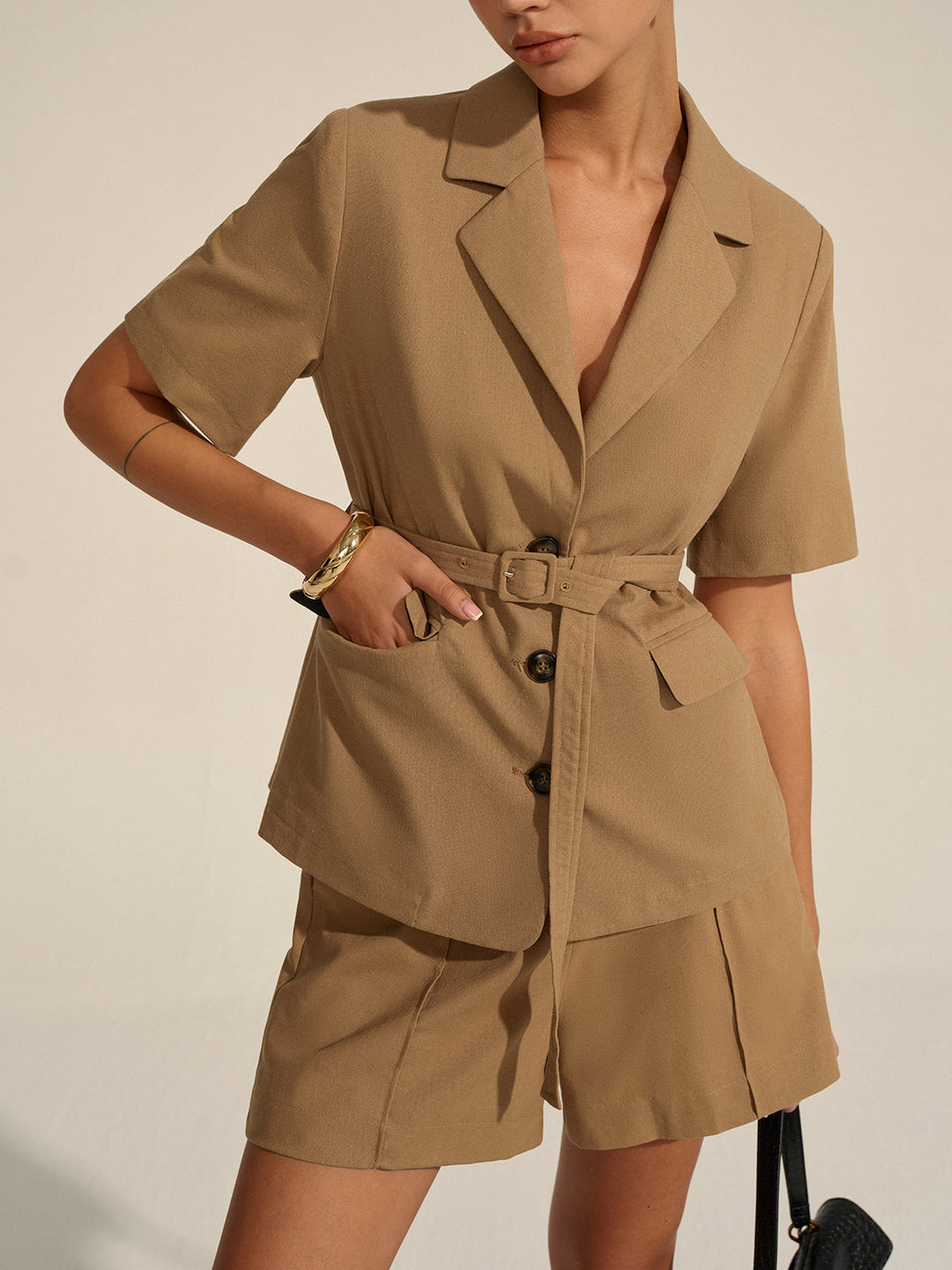 Blazer Ceinturée à Manches Courtes