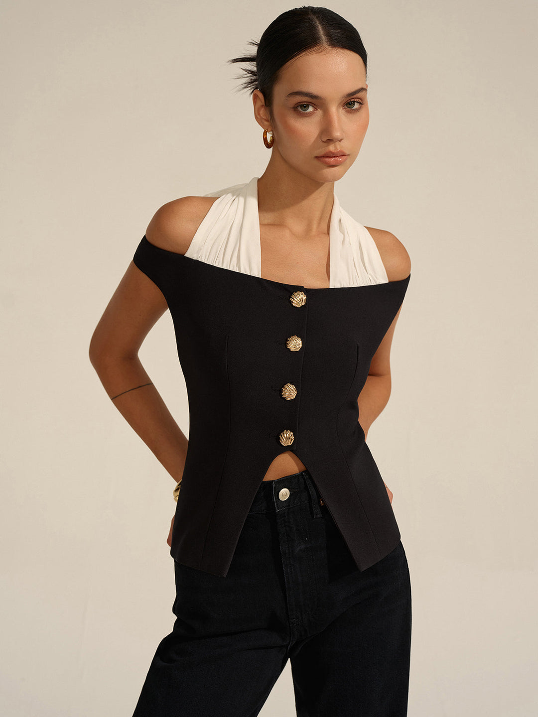 Blouse à épaules dénudées