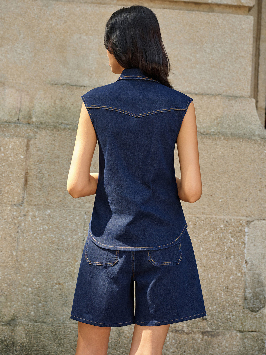 Shorts en jean à ceinture et poches