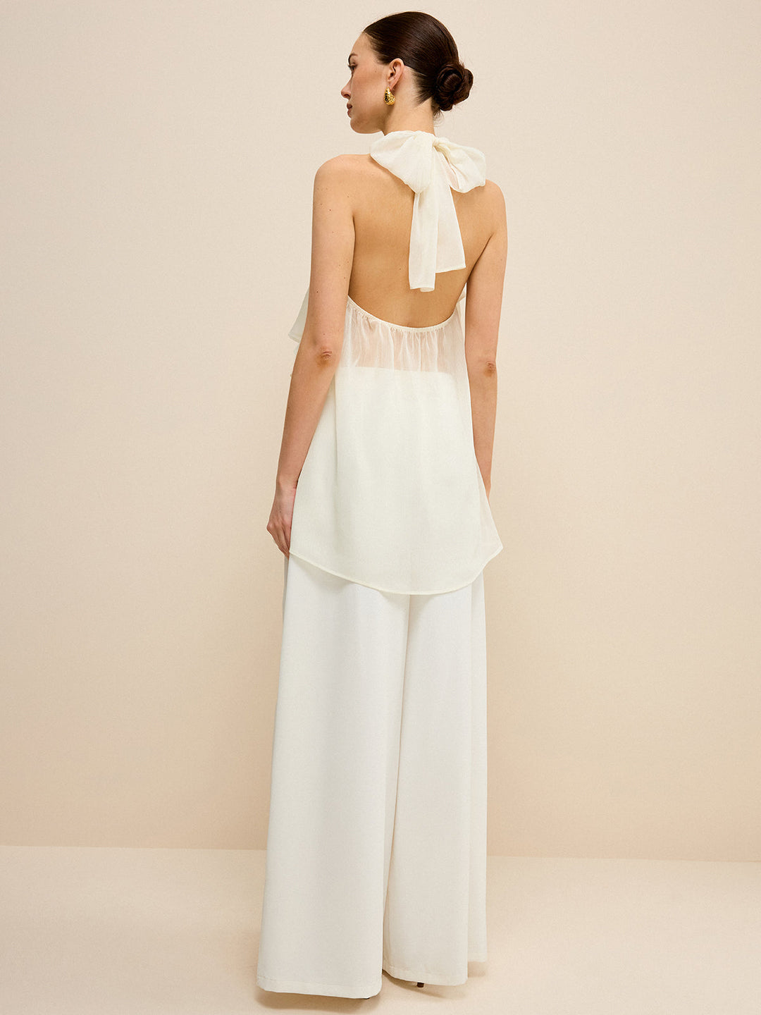Haut asymétrique à col bénitier en mousseline superposée semi-transparente
