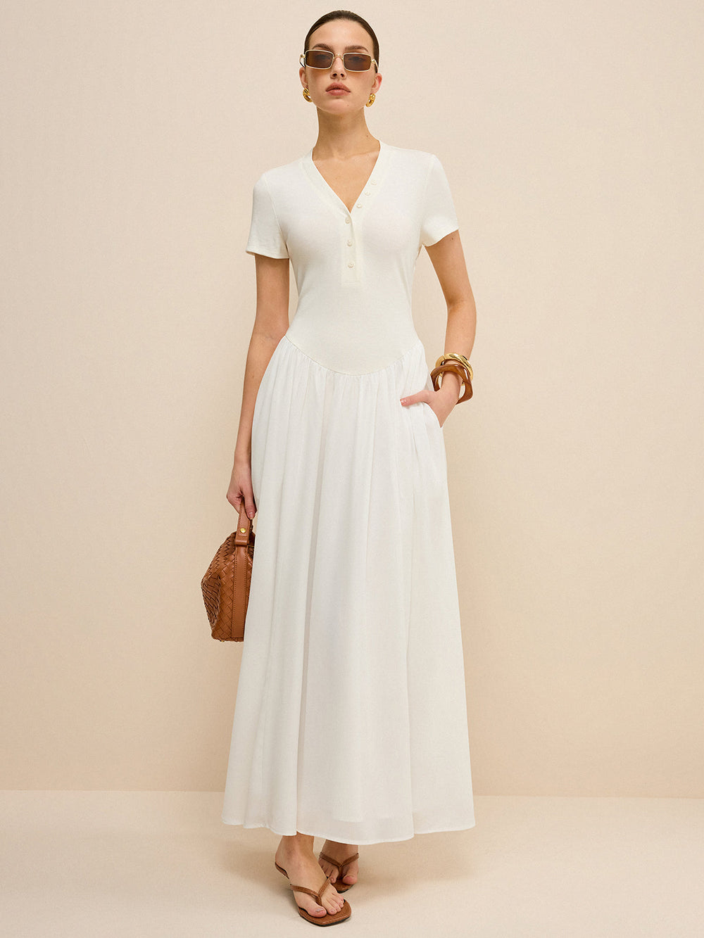 Robe Longue à Col en V et Patte de Boutonnage