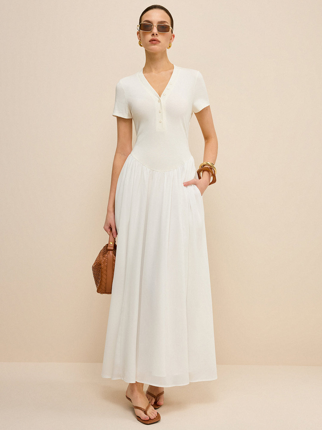 Robe Longue à Col en V et Patte de Boutonnage