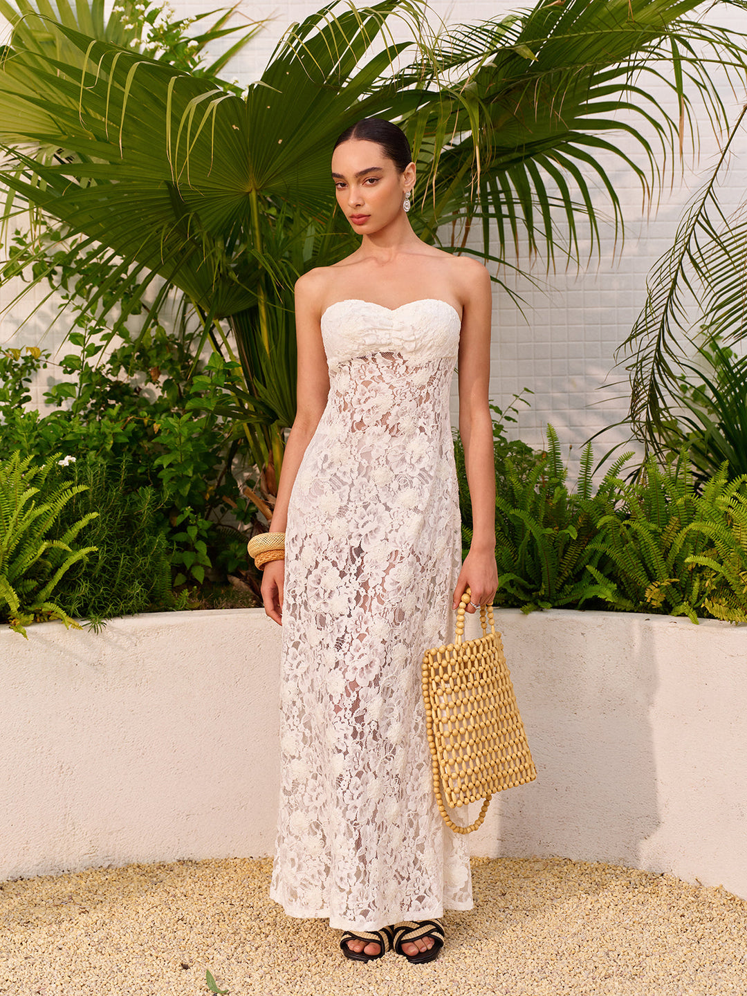 Robe bustier en dentelle florale jacquard transparente