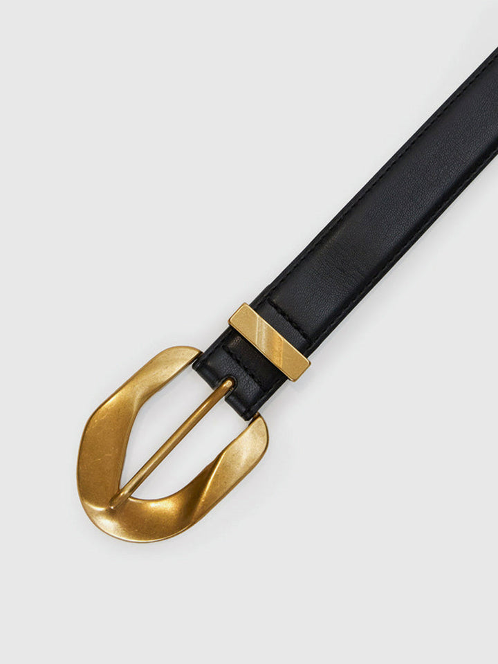 Ceinture à boucle dorée