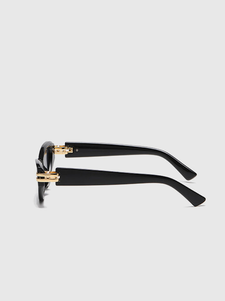 Lunettes de soleil œil de chat à monture noire