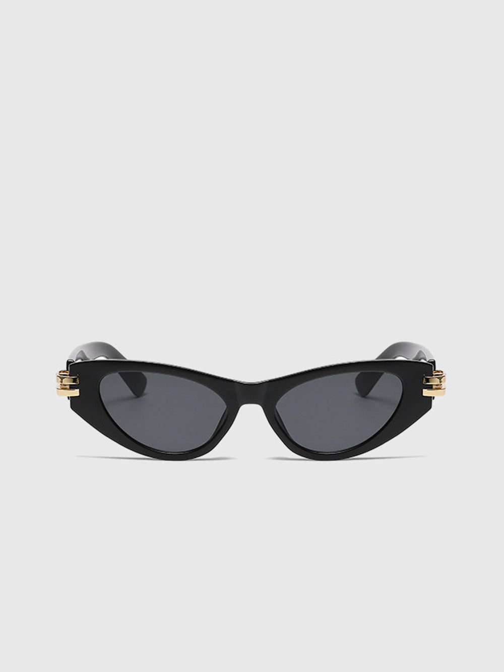 Lunettes de soleil œil de chat à monture noire