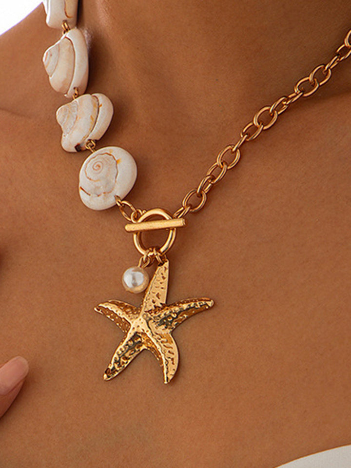 Collier pendentif coquillage et étoile de mer