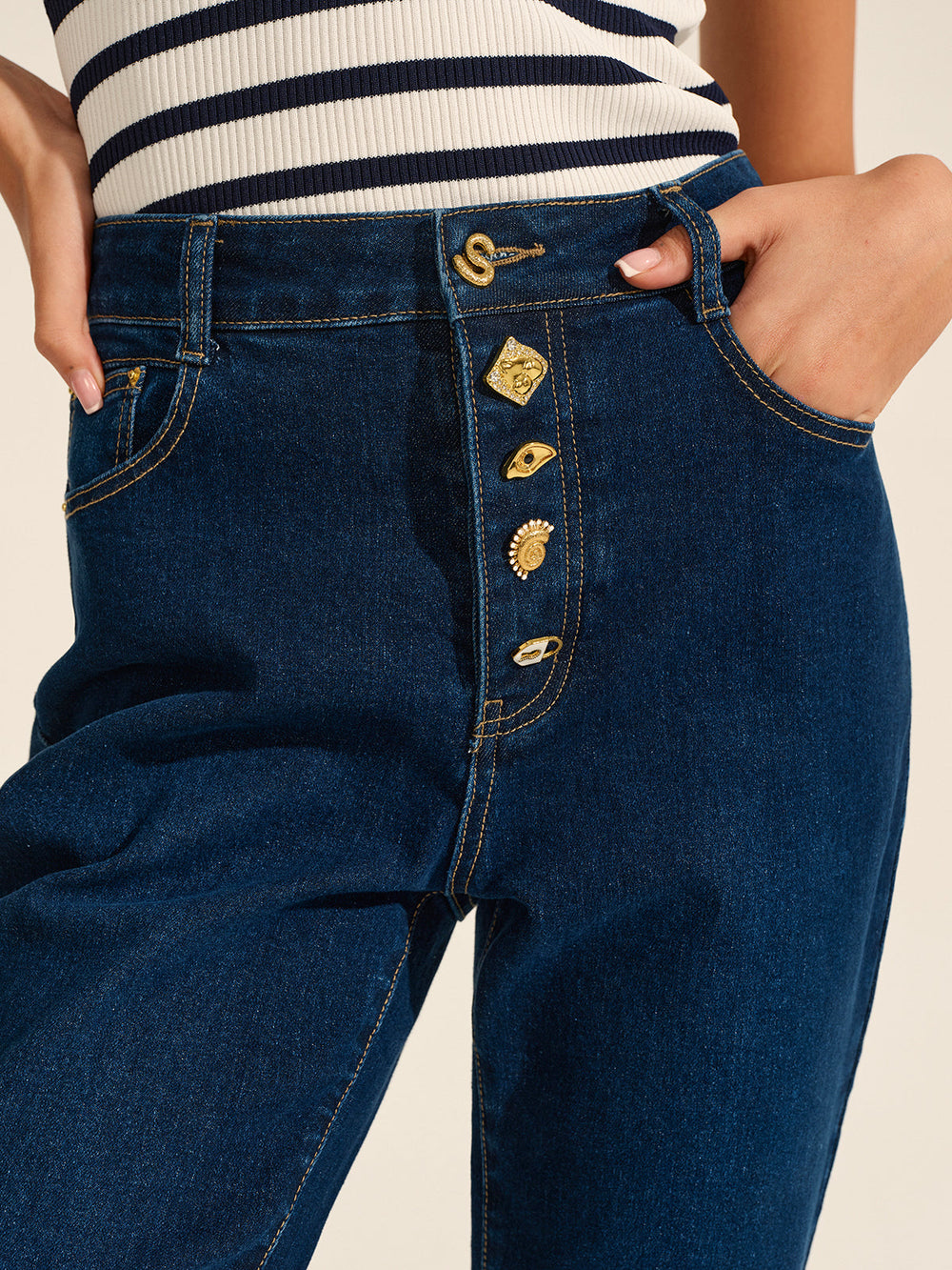 Pantalon Évasé en Métal Décoratif en Jean