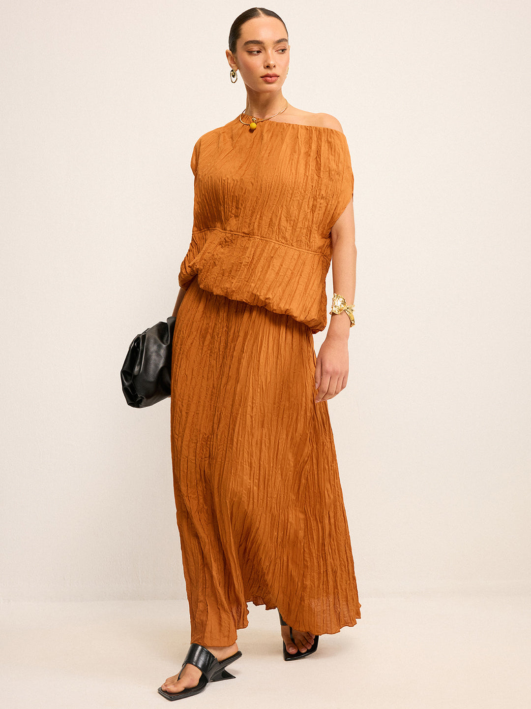 Ensemble Chemisier Off-Shoulder Texturé Oversized et Jupe Maxi