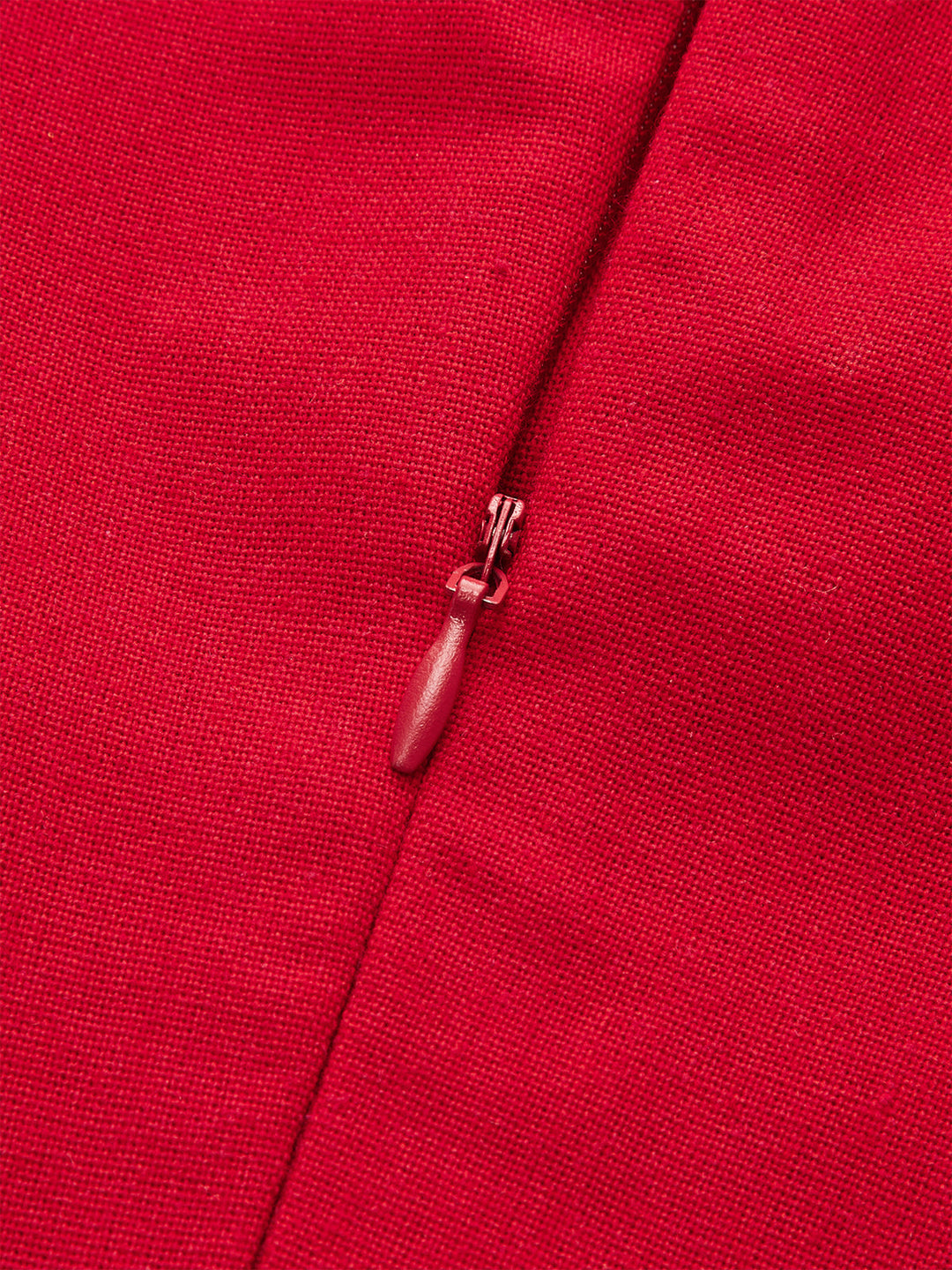 Robe patineuse mi-longue plissée à col chemise avec ceinture