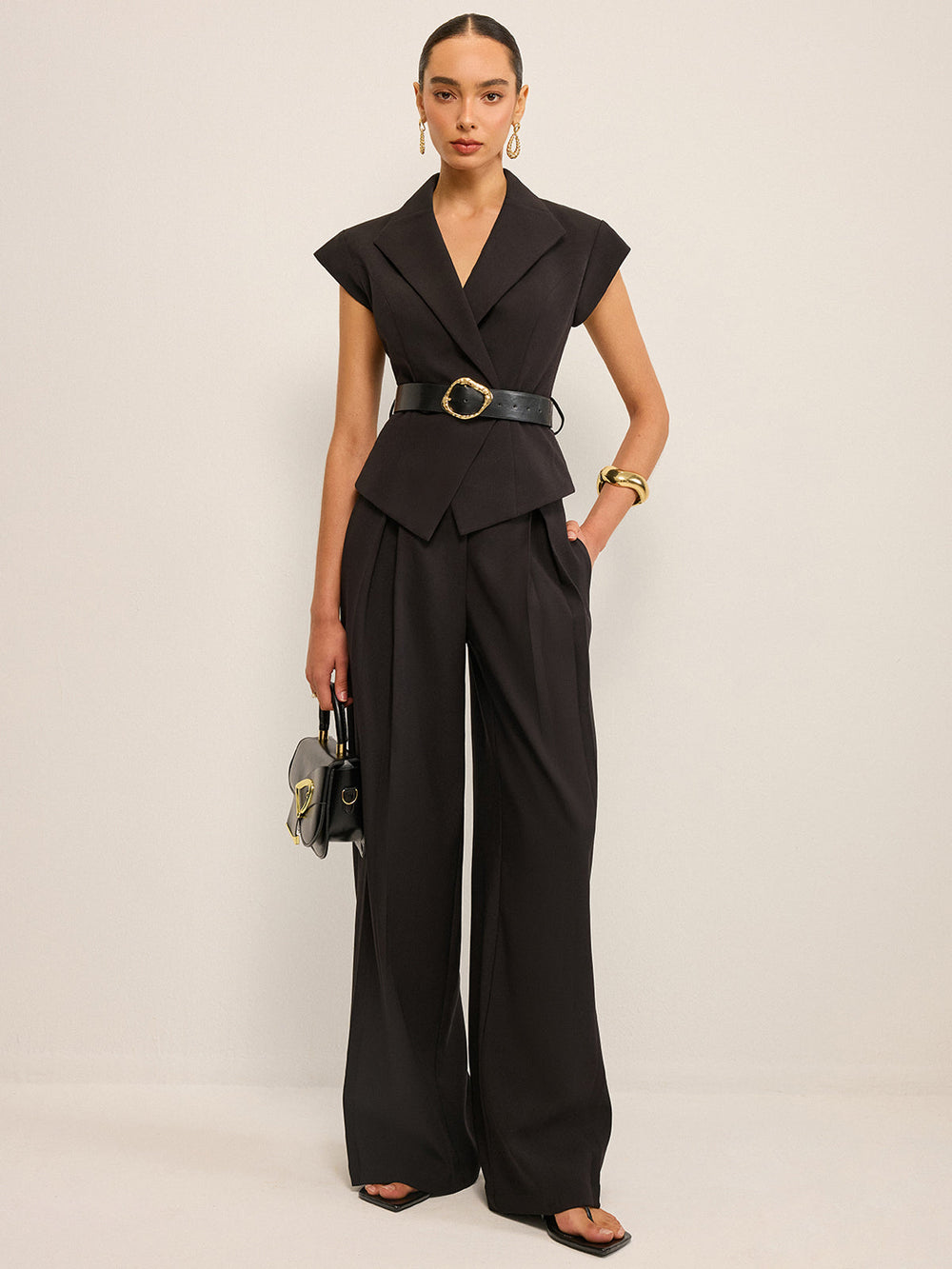 Gilet Peplum Ceinturé avec Détail de Boucle Métallique