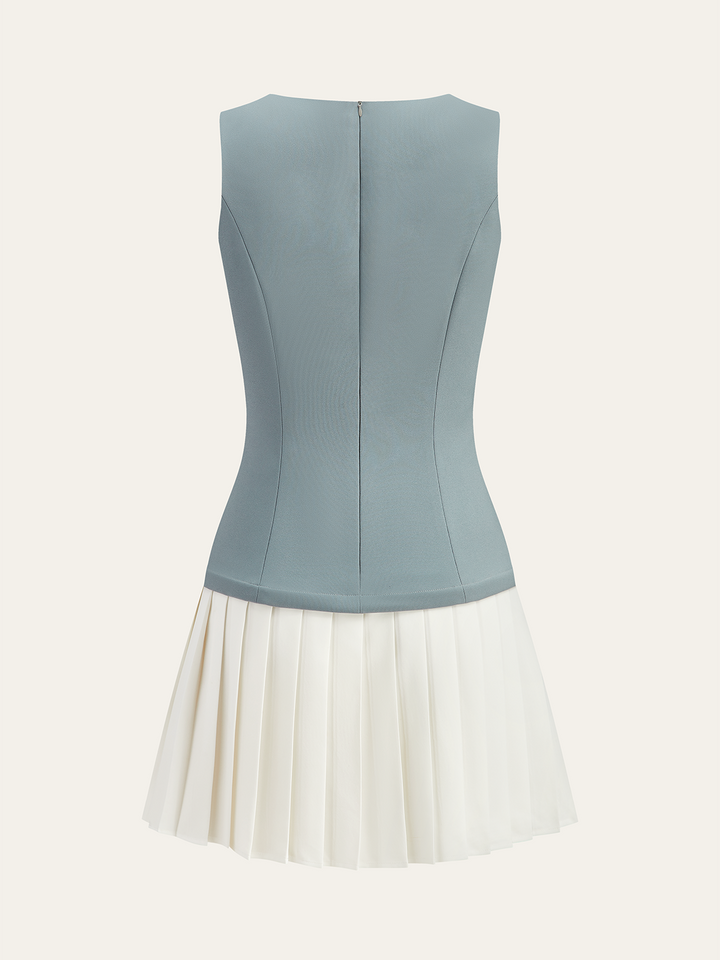 Top sans manches, jupe plissée, mini-robe intégrée