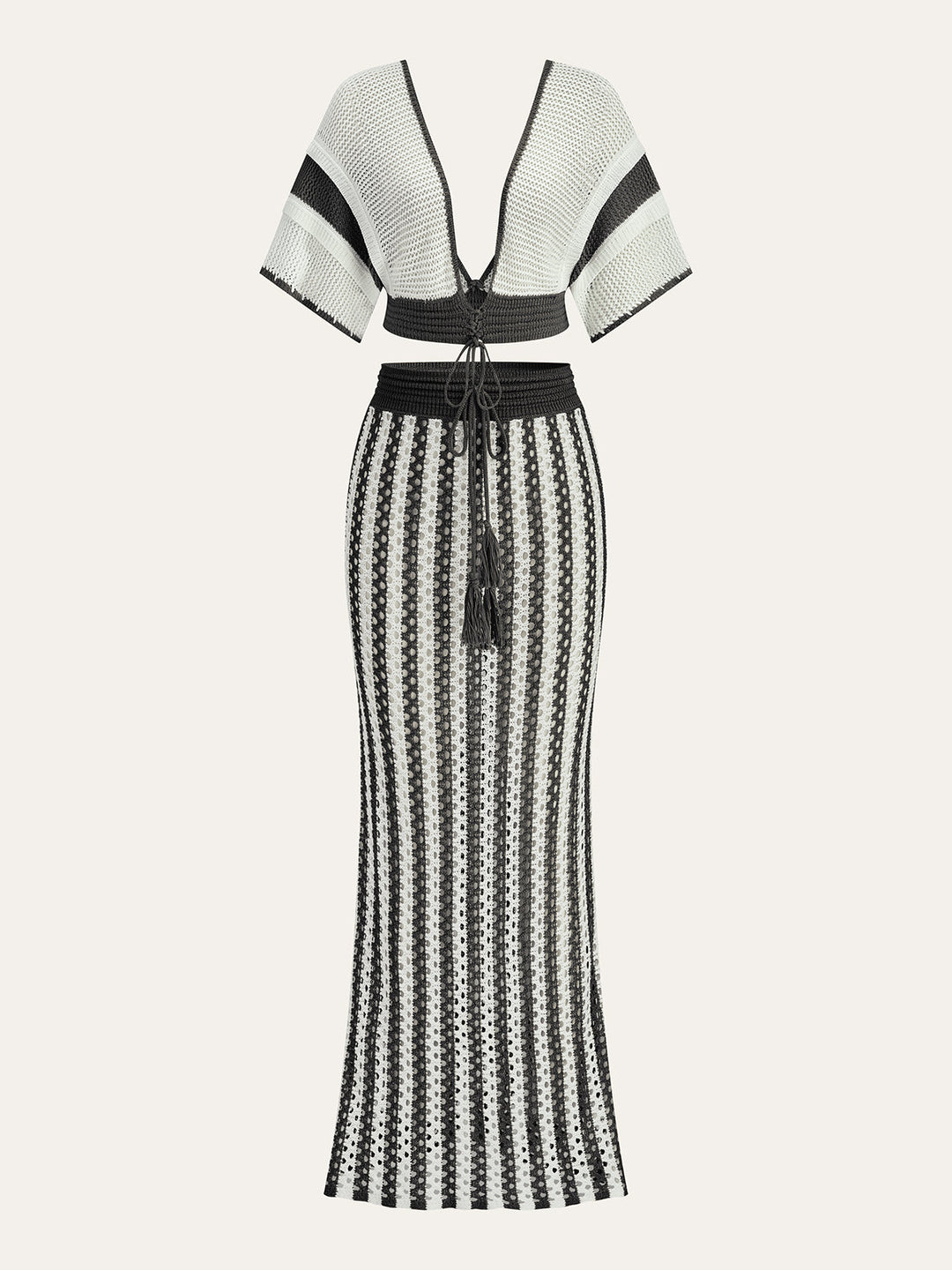 Ensemble jupe rayée au crochet avec ceinture à pompon