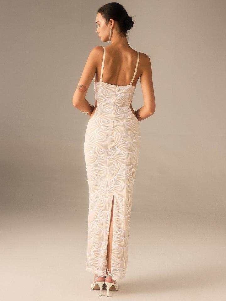Robe longue à découpes en perles