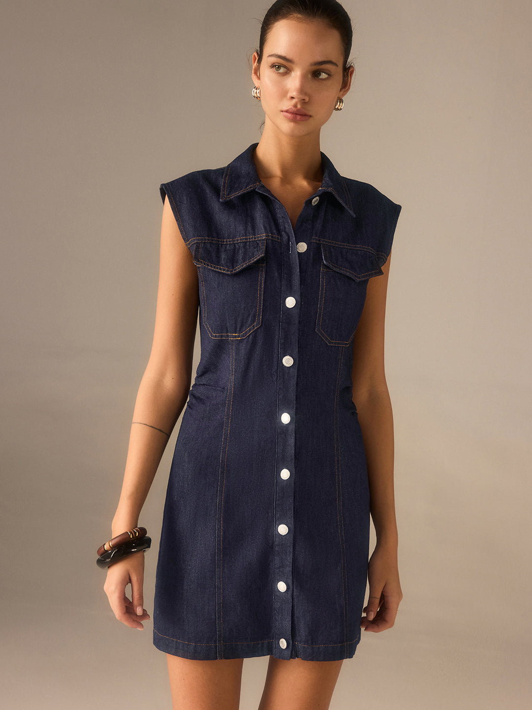 Robe décontractée sans manches à col et boutons en jean sans ceinture