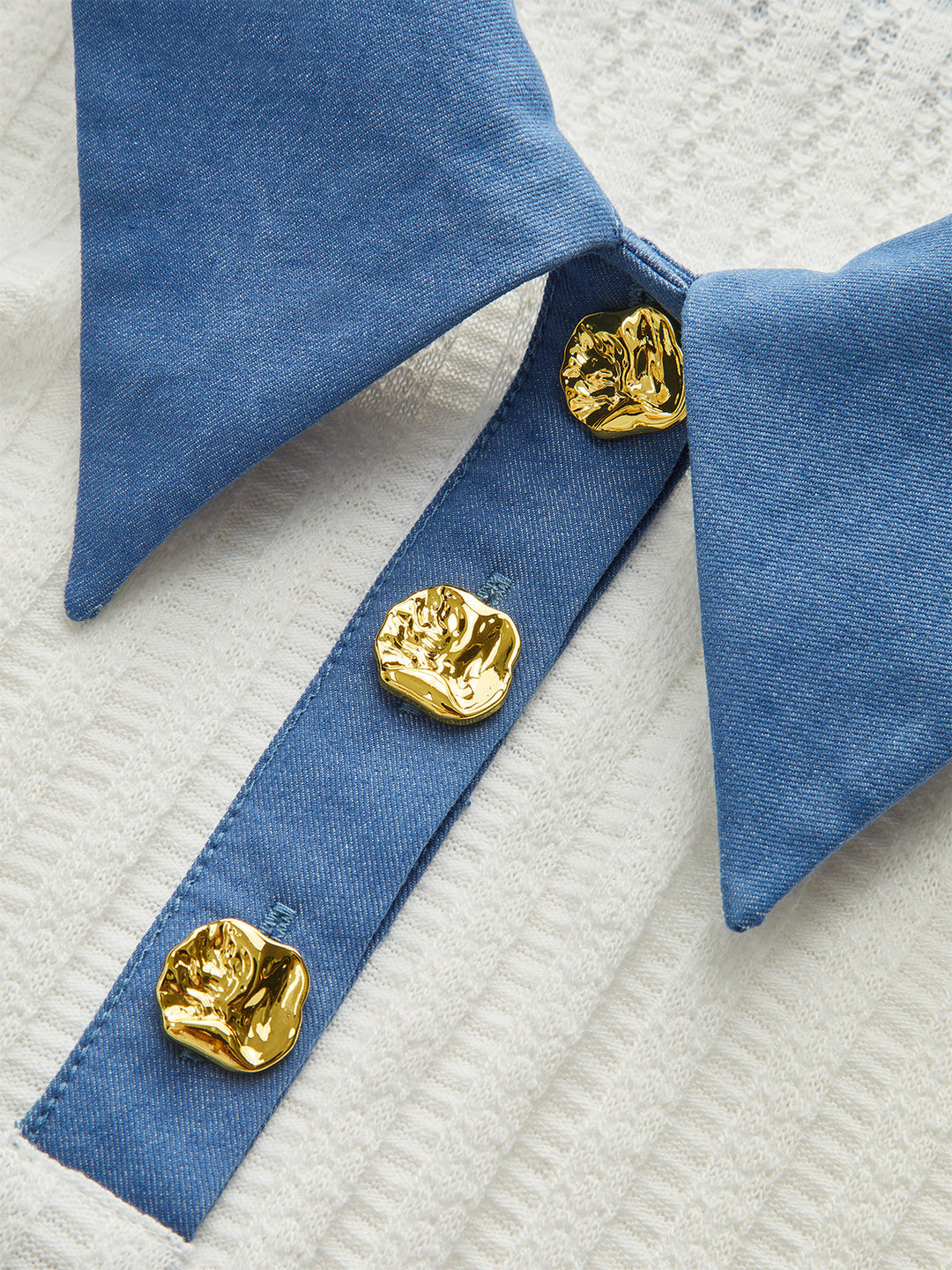 Polo Tricot à Col en Jean avec Bouton Métallique