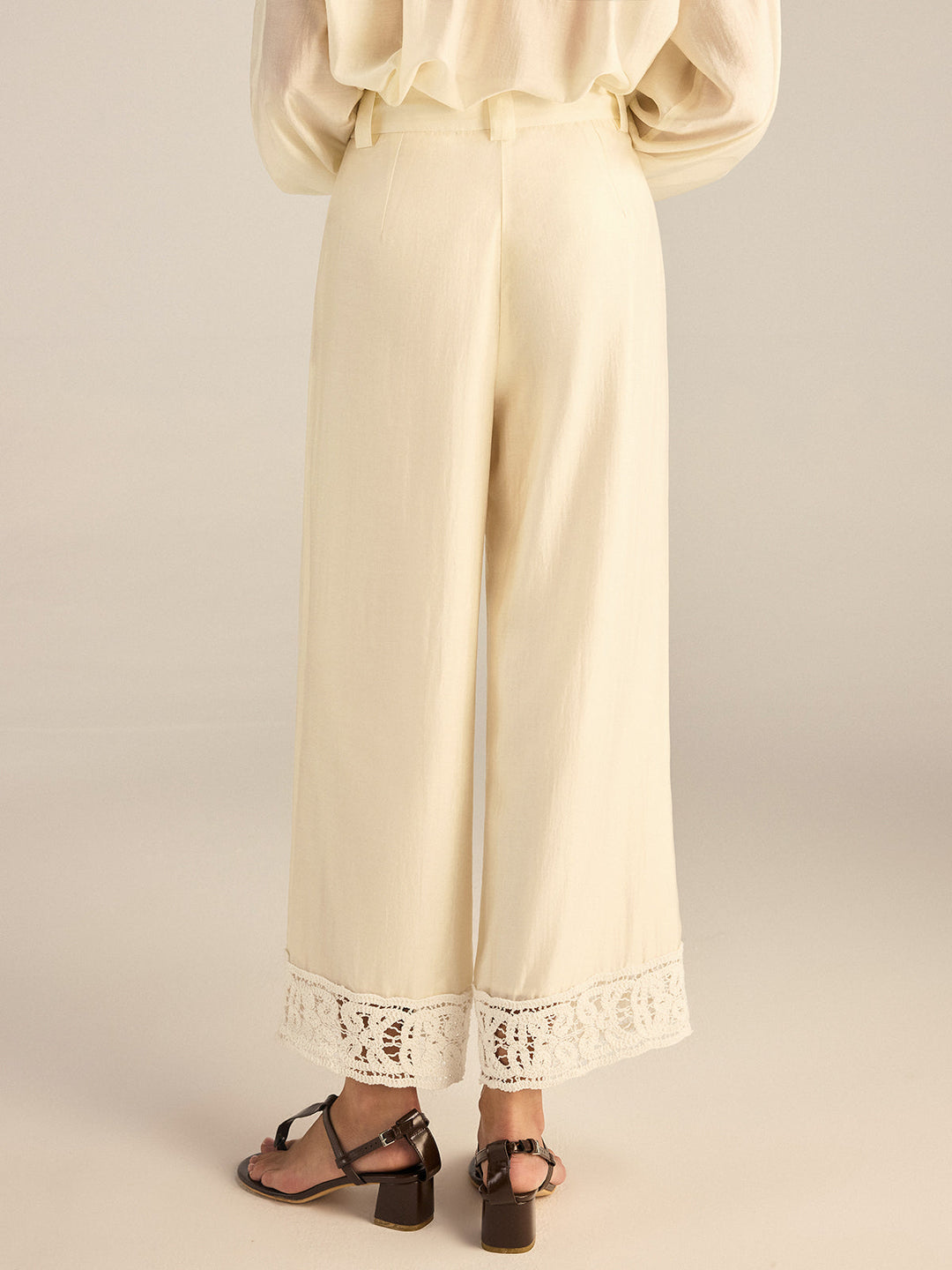 Pantalon large en Tencel au crochet