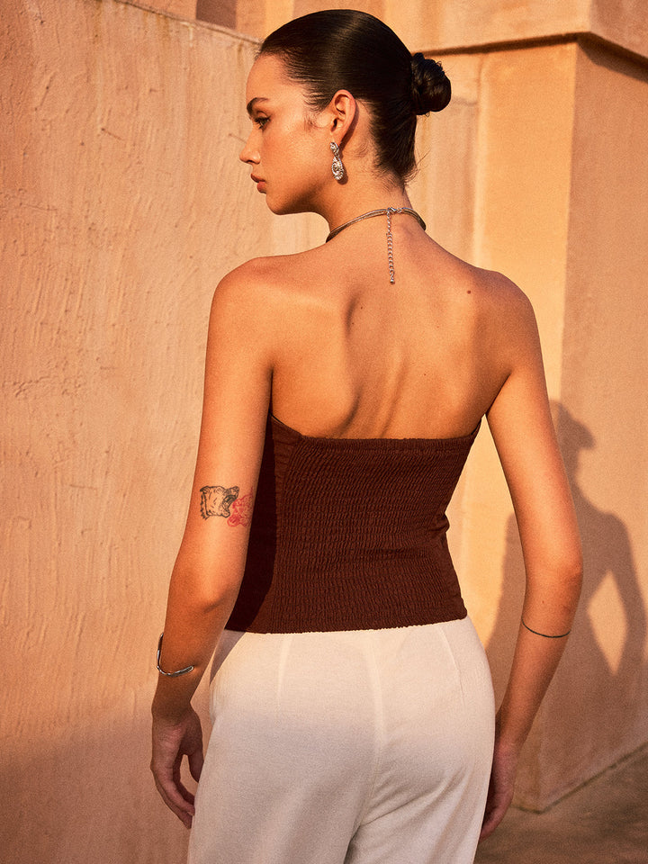Haut bustier à volants et boutons sur le devant