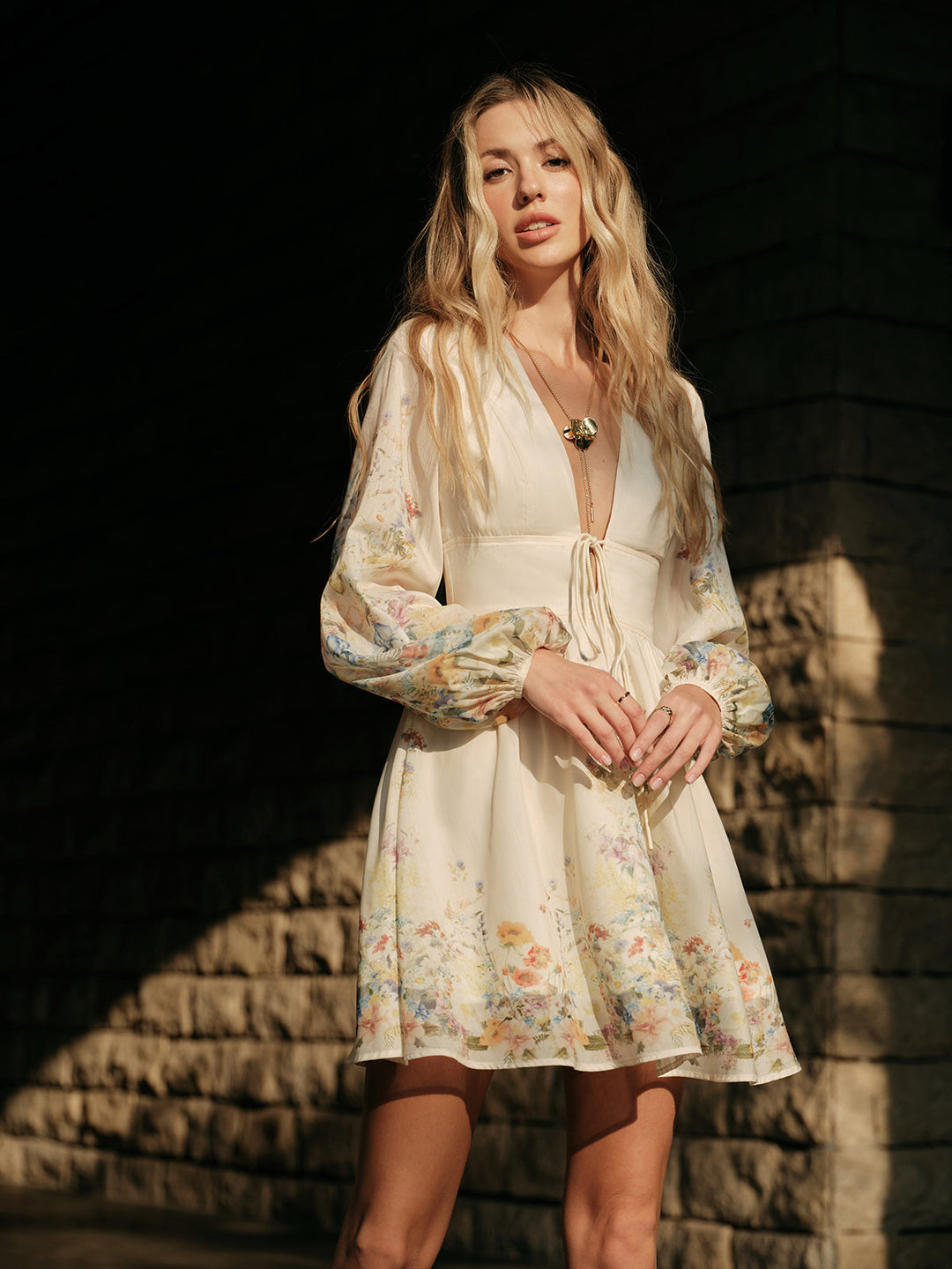 Robe à Volants et à Nouettes Florale