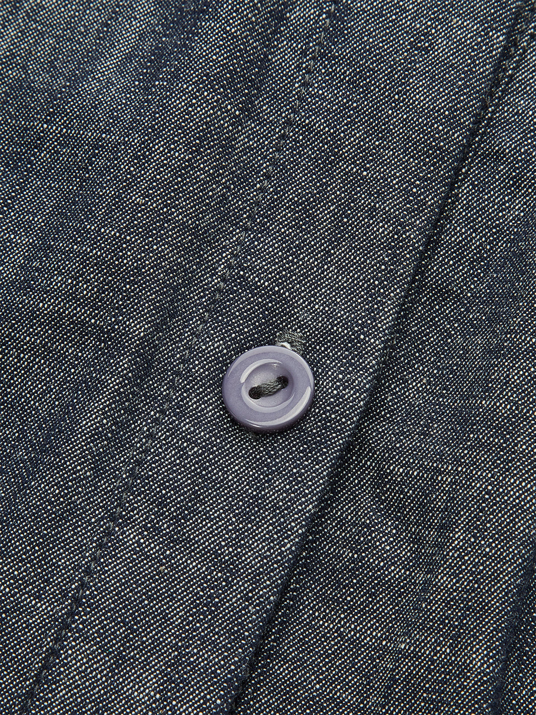 Robe Longue à Manches Bouffantes et Boutonnée sur le Devant