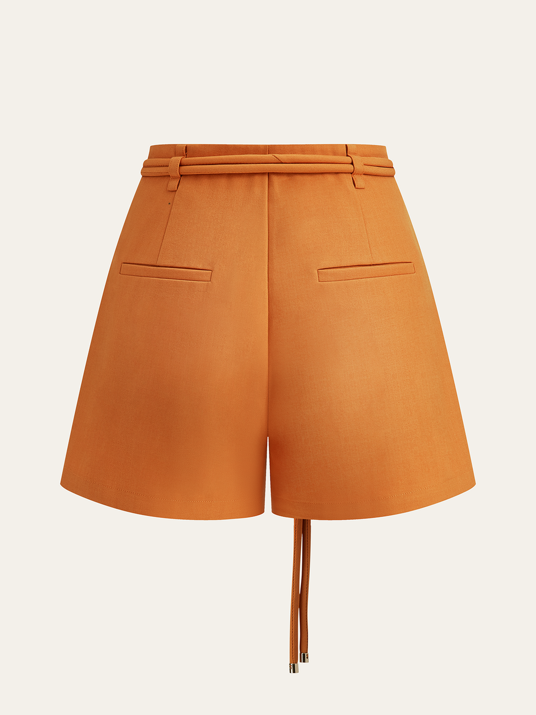 Shorts plissés à taille mi-haute ceinturée