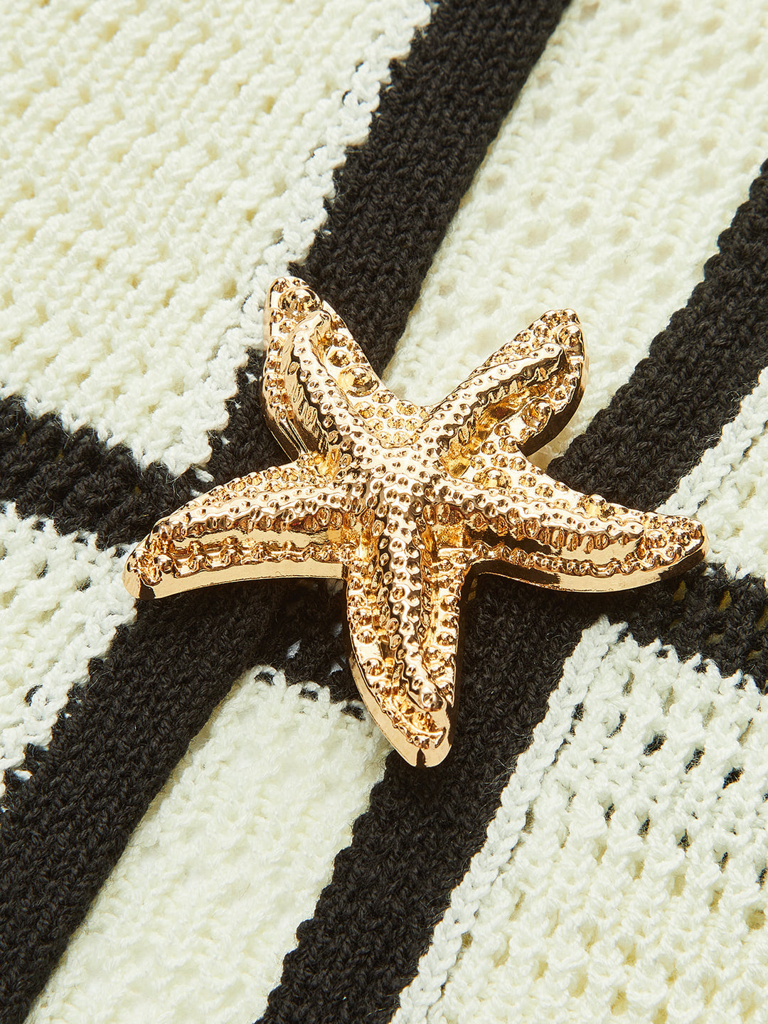 Haut Tricoté Bouton Étoile de Mer à Bordure Contrastante