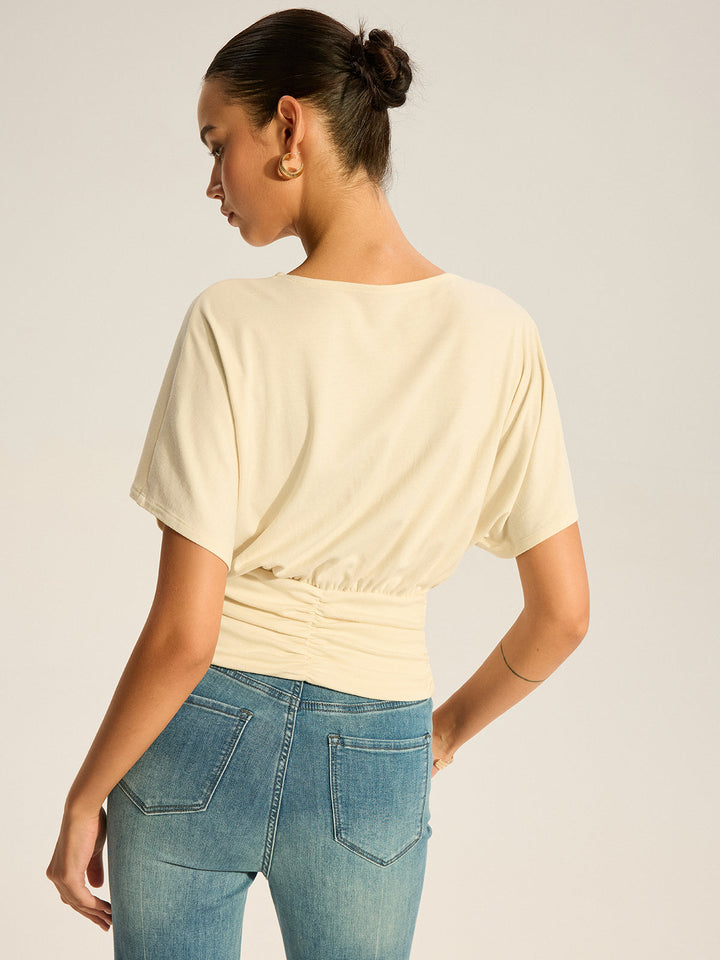 Haut asymétrique drapé à détail anneau métallique