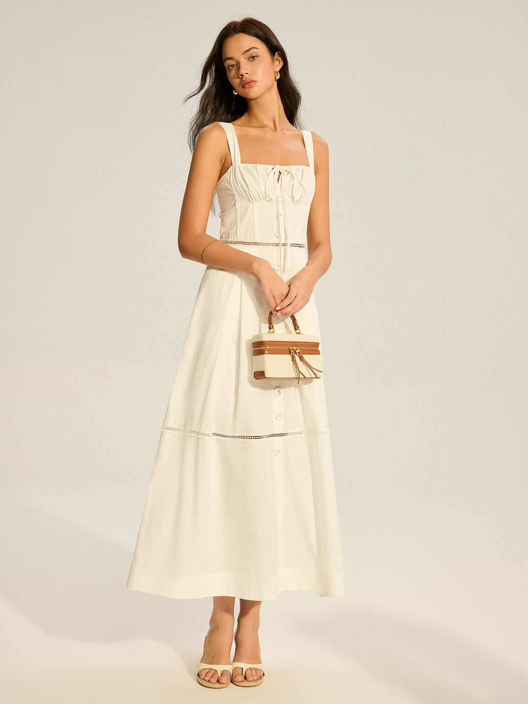 Robe Maxi en Coton avec Panneaux de Dentelle et Fermeture à Liens au Dos