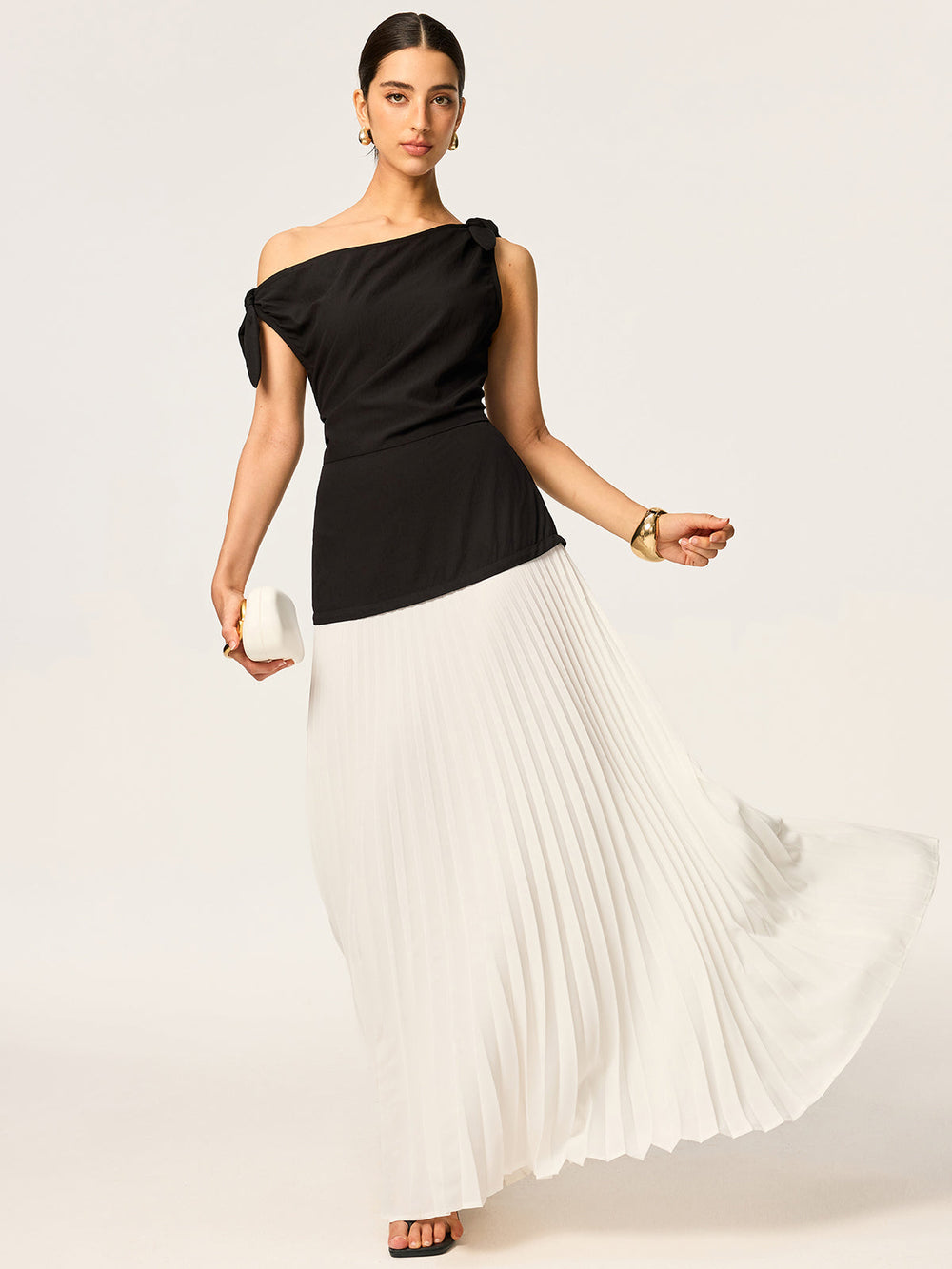 Robe Longue Asymétrique Plissée avec Détail Nœud
