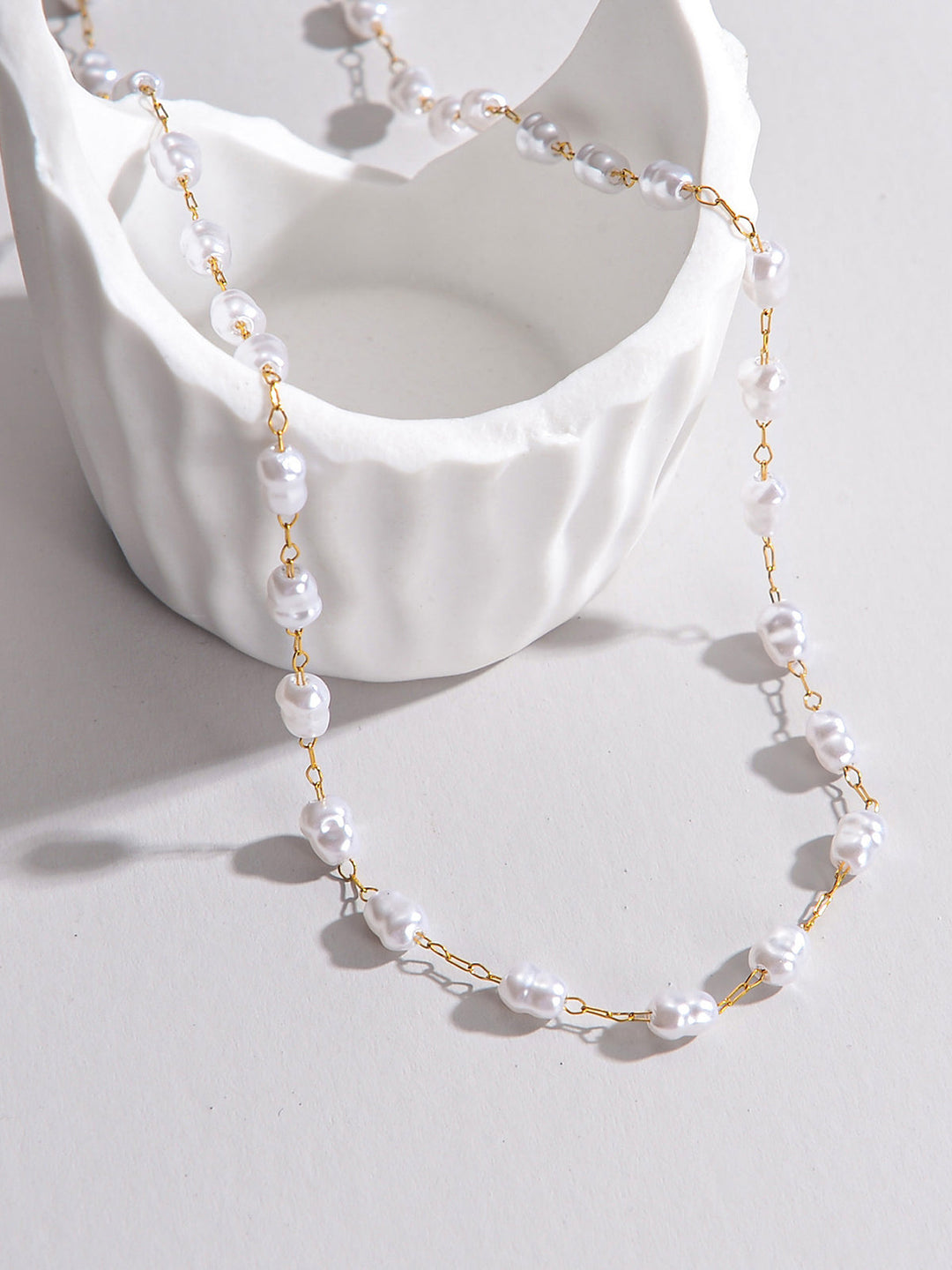 Collier Ras du Cou Empilable en Perles
