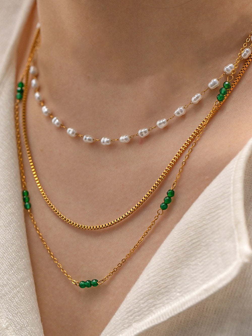 Collier Ras du Cou Empilable en Perles