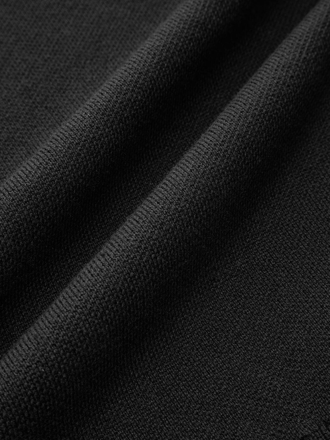 Gilet en tricot à col en V et boutons en métal