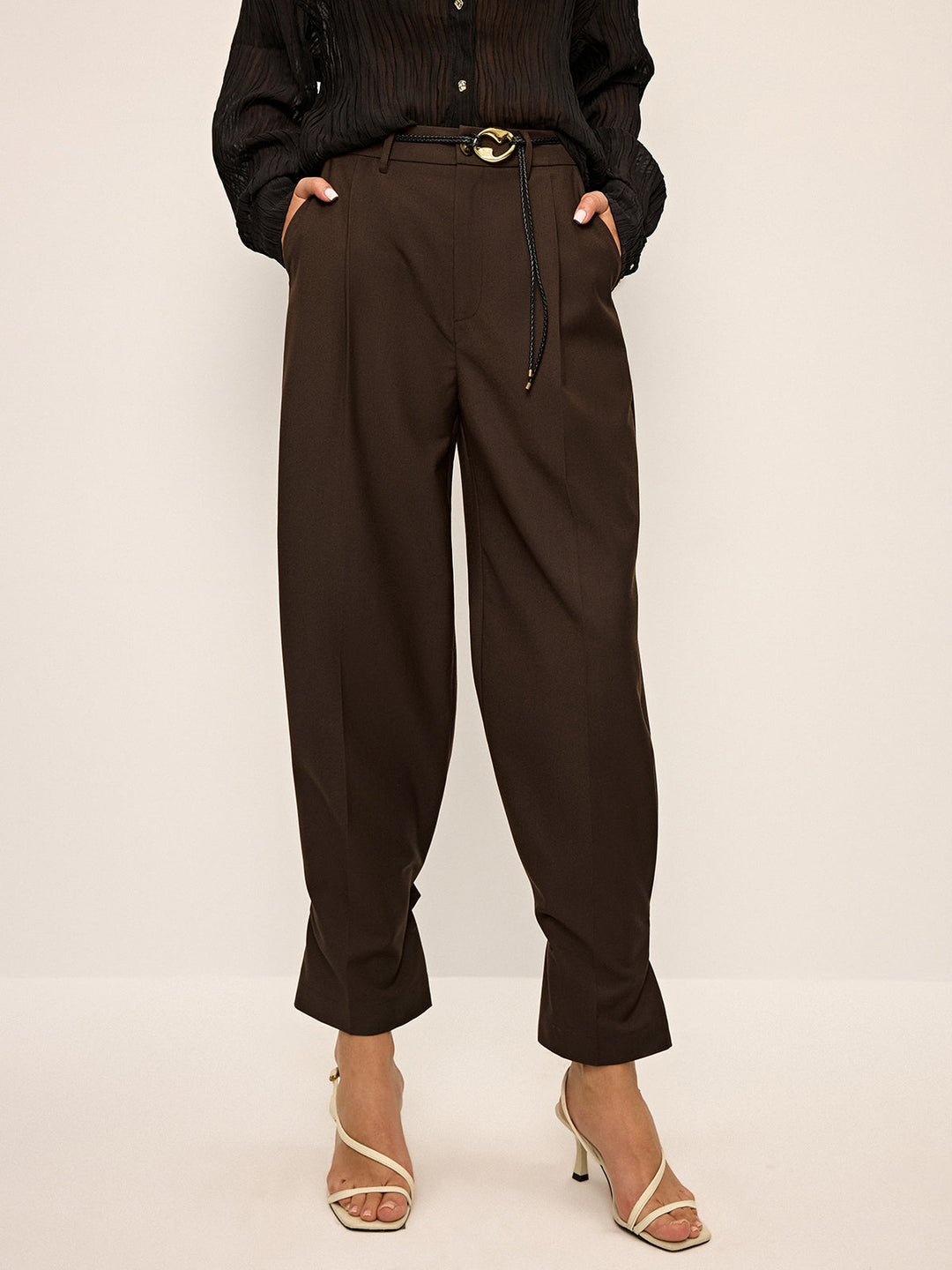 Pantalons Amples Plissés avec Détail Bouton à la Cheville