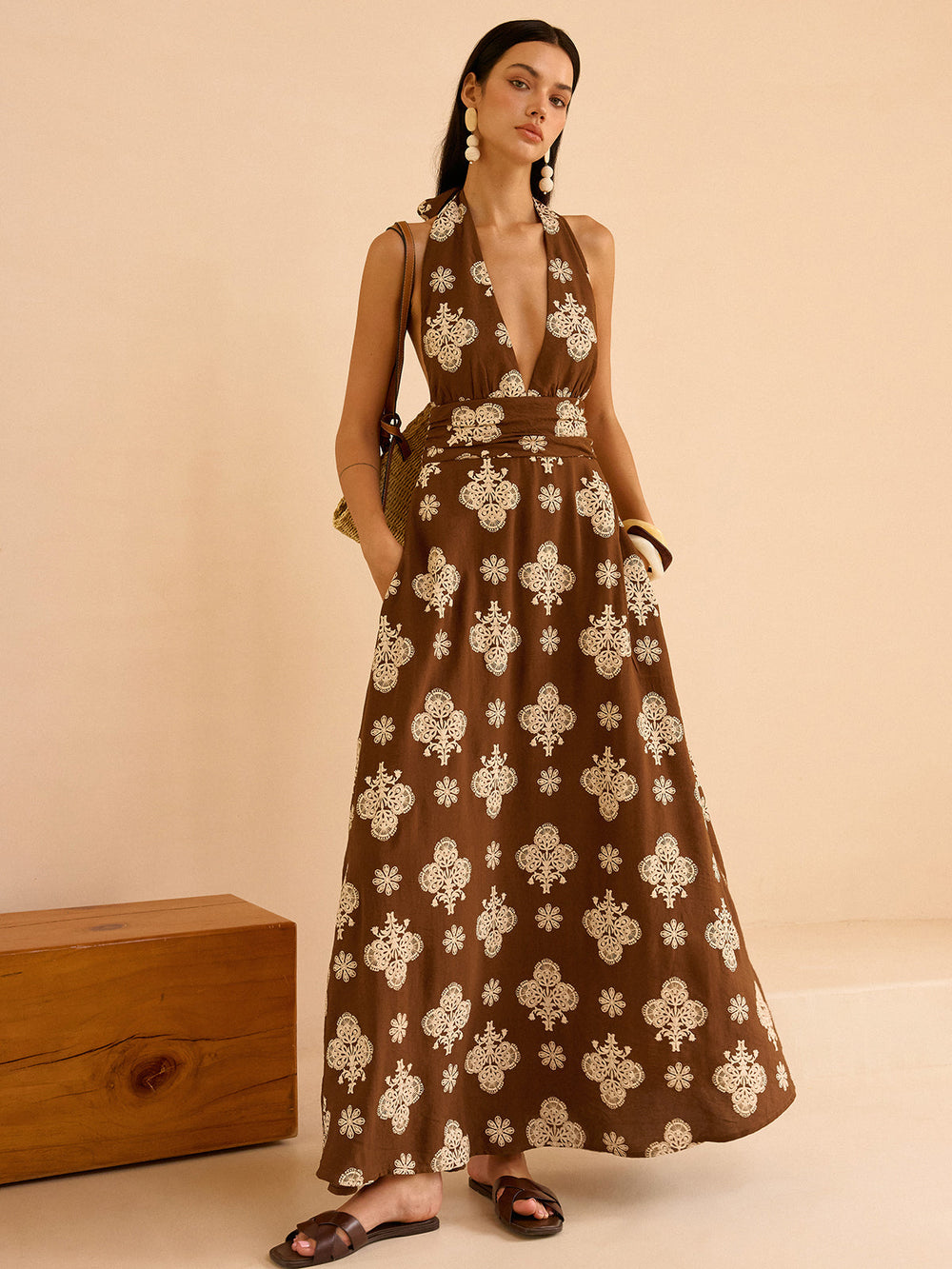 Robe Longue à Imprimé Floral avec Col Dos-nu et Poches