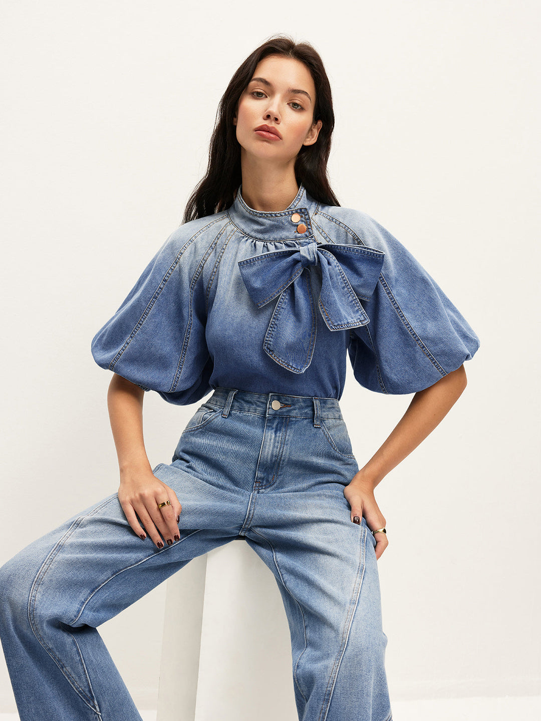 Top Manches Bouffantes En Denim Avec Détail Nœud