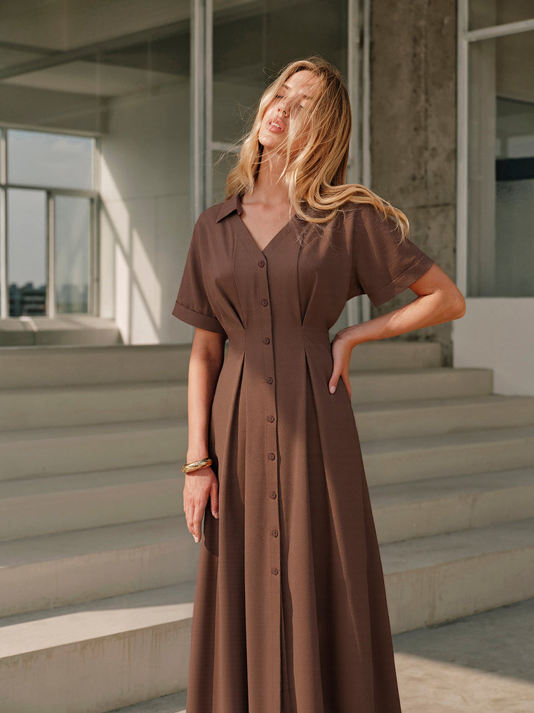 Robe Chemise Plissée à Boutons Devant