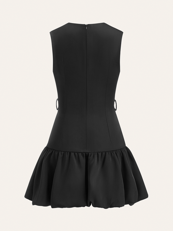 Robe Courte à Boutons Métalliques et Ourlet Volanté sans Ceinture