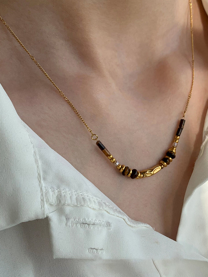 Collier Ras-du-cou en Œil de Tigre avec Chaîne Dorée