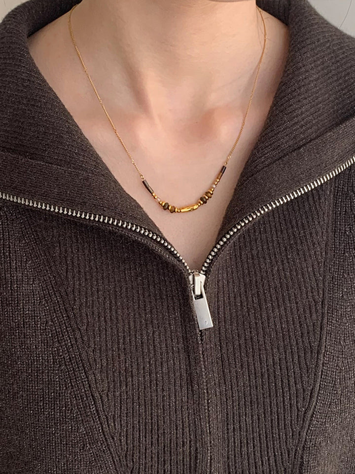 Collier Ras-du-cou en Œil de Tigre avec Chaîne Dorée