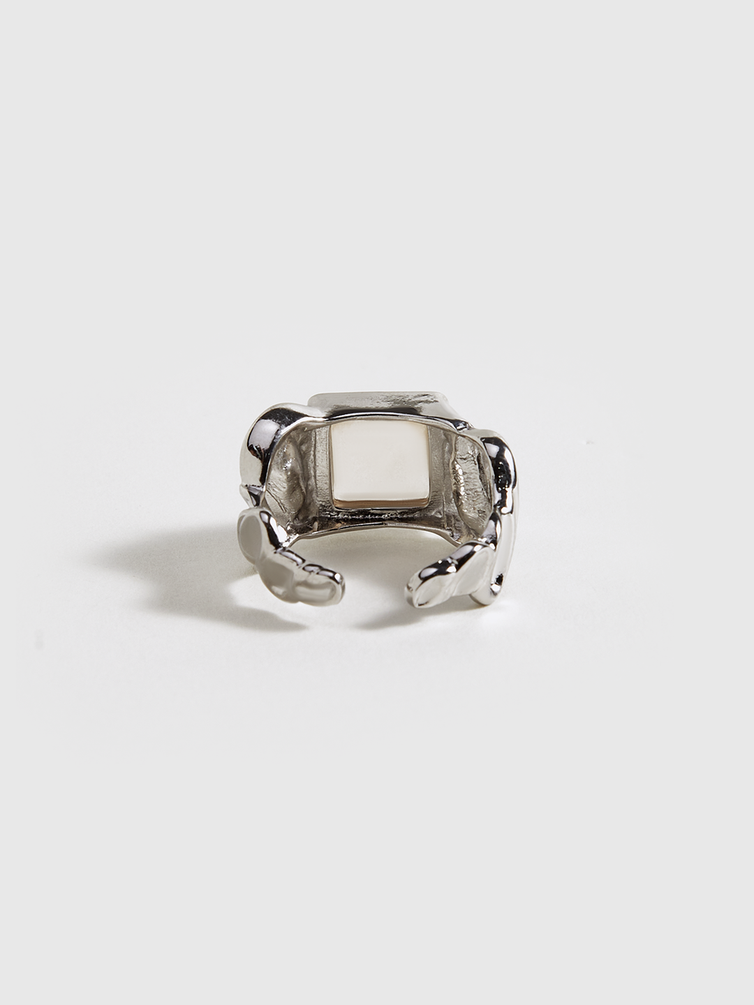 Bague Réglable Argentée avec Pierre Carrée