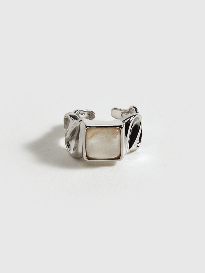 Bague Réglable Argentée avec Pierre Carrée